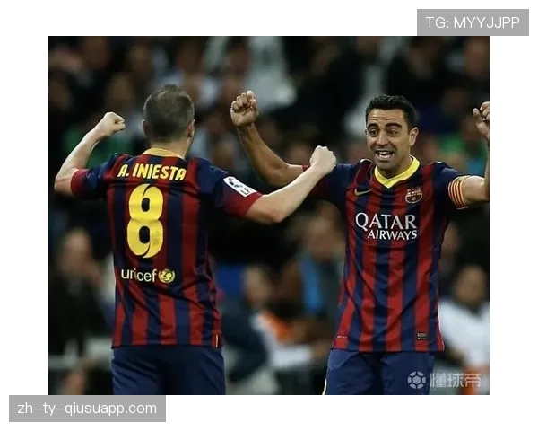 伊涅斯塔与哈维：球权集中化下的组织路径分化