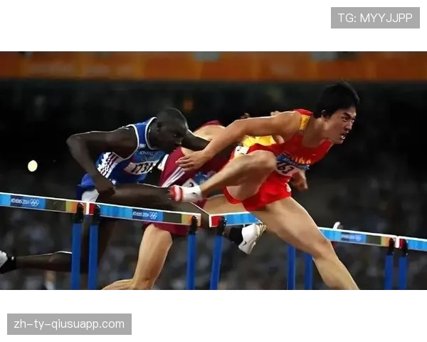 刘翔训练完直接穿拖鞋，旁边队友都看懵了，冠军气场和生活落差太大了